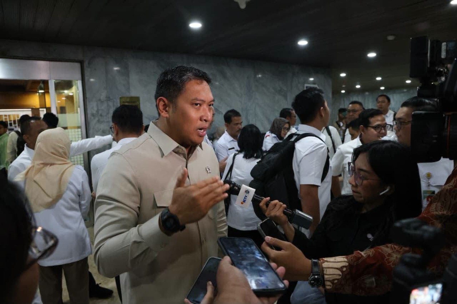 Wamentan Sudaryono Pastikan Tindak Tegas Pelaku yang Rugikan Peternak Ayam dan Telur