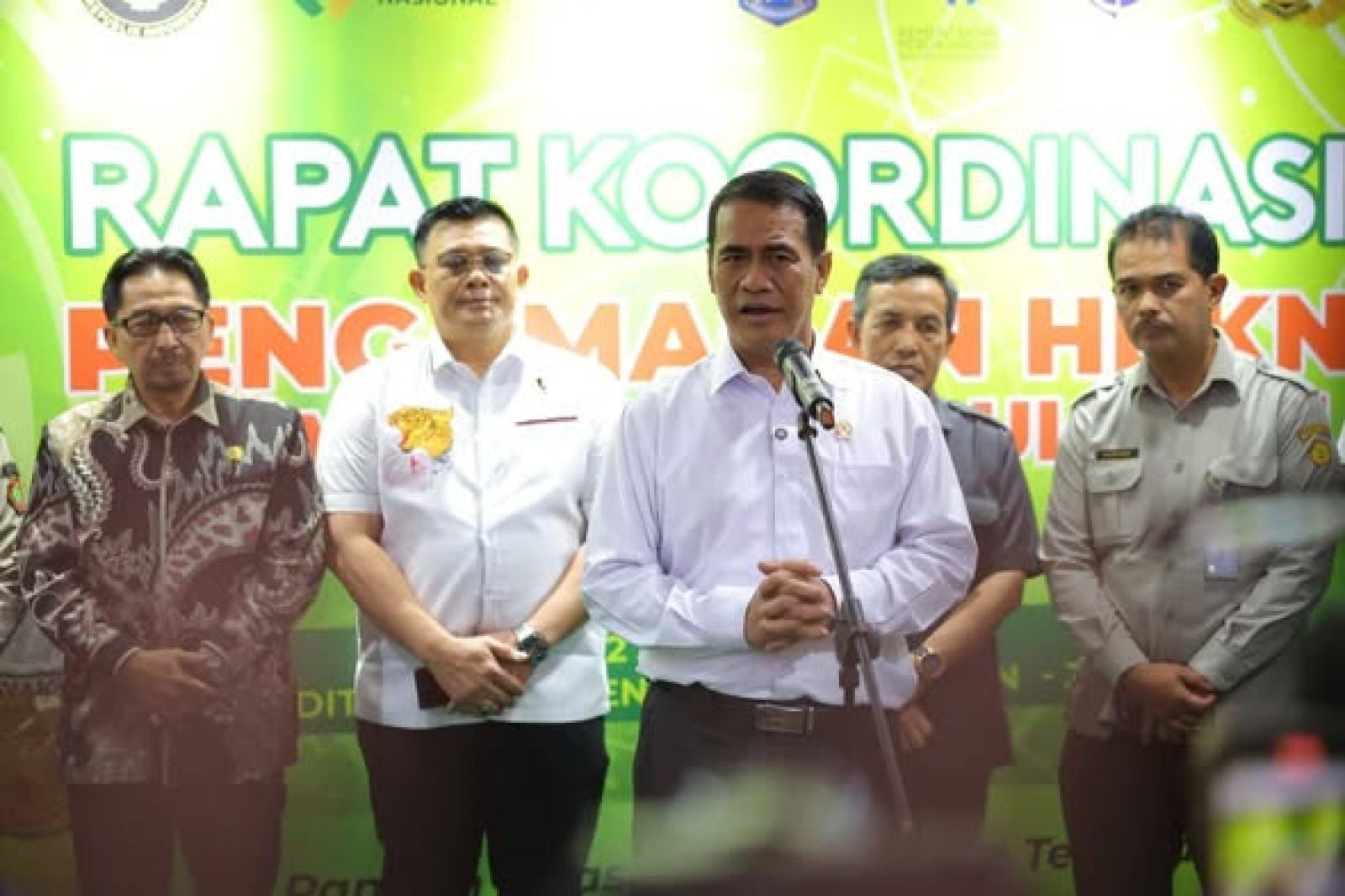 Mentan Amran/KaBapanas Tegaskan Jelang Ramadhan   Idul Fitri 2026 Tak Ada Alasan Harga Pangan Naik