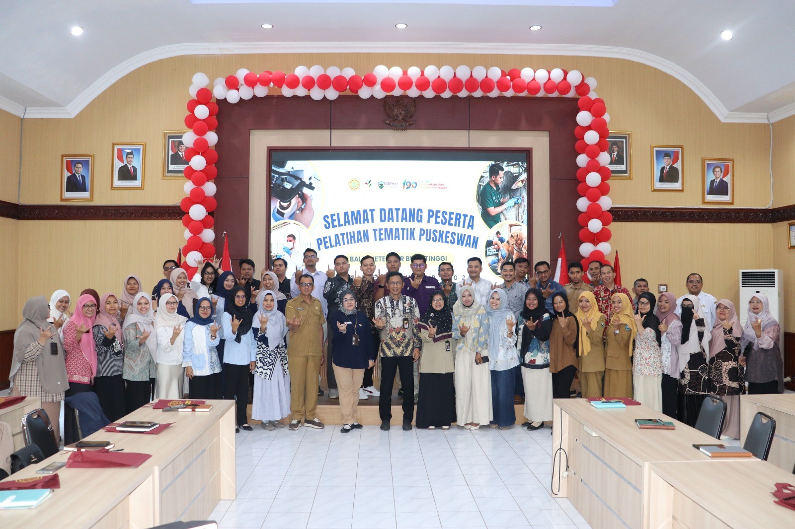 Kementan Perkuat Puskeswan, Petugas dari Empat Provinsi Tingkatkan Kompetensi di Bukittinggi