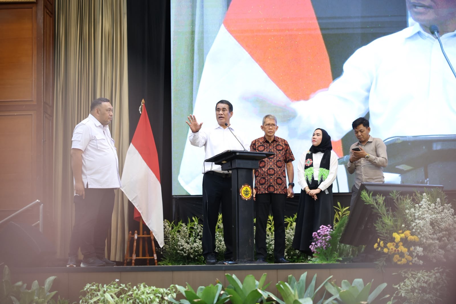 Mentan Amran Sebut Ada Middle Man di Peternakan. Kami Tindak Tegas 