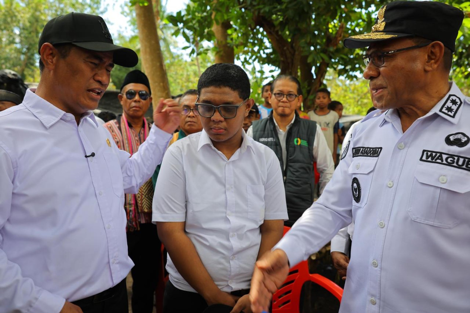 Mentan Amran Batalkan Rapat Penting di Jakarta Demi Entaskan Kemiskinan di Alor