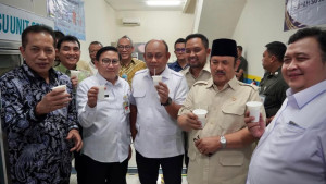 Rumah Susu Sentul Diapresiasi, Kepala BGN Serukan Ada Susu di Menu MBG